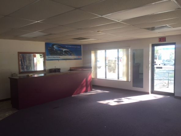 Former Auto Glass Repair Shop For Sale!: 819 S Spring Garden Ave, Deland, FL 32720